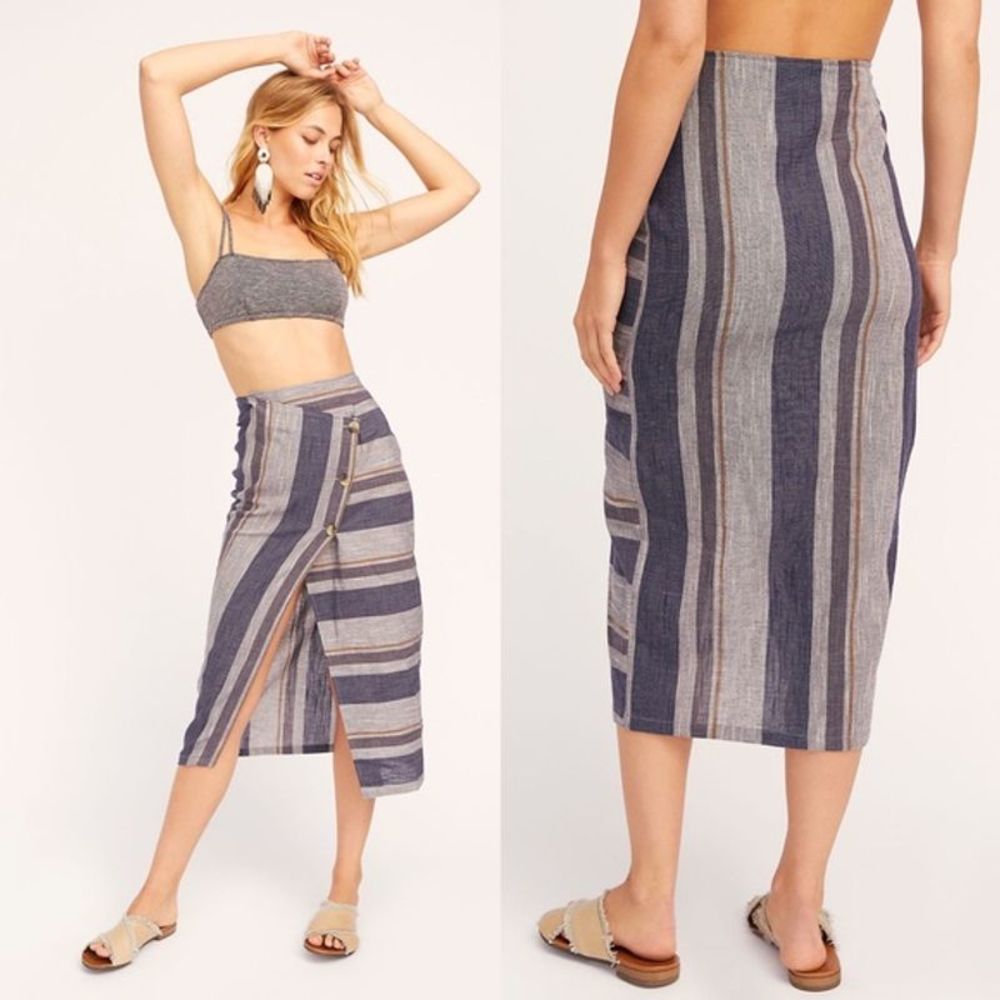 Striped Midi Pencil Skirt in Navy and Gray
